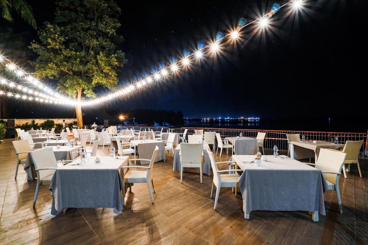 Harris Resort Batam Waterfront Sekupang Luaran gambar
