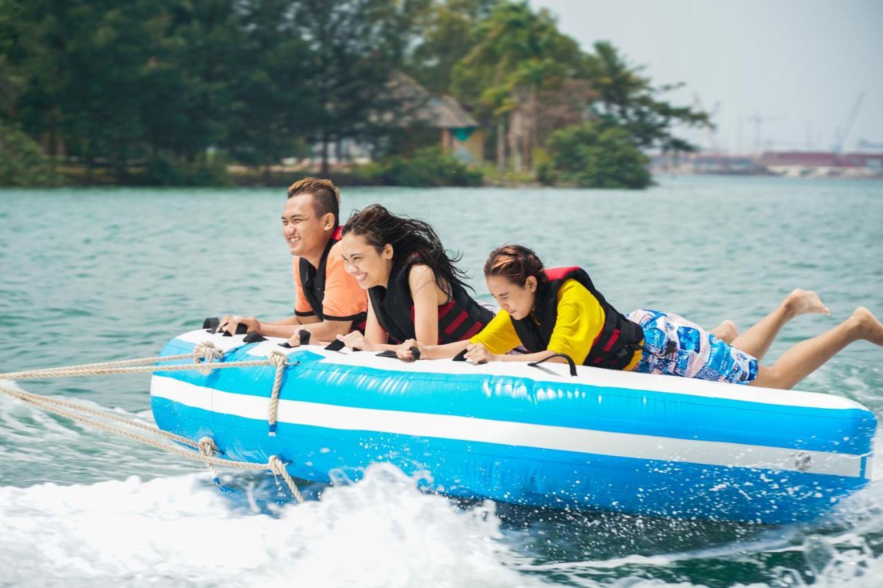 Harris Resort Batam Waterfront Sekupang Luaran gambar