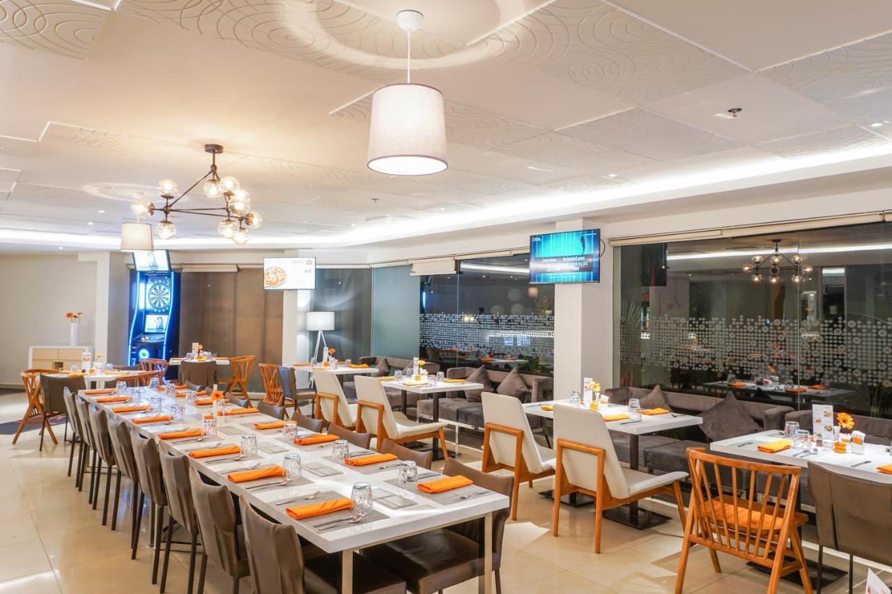 Harris Resort Batam Waterfront Sekupang Luaran gambar
